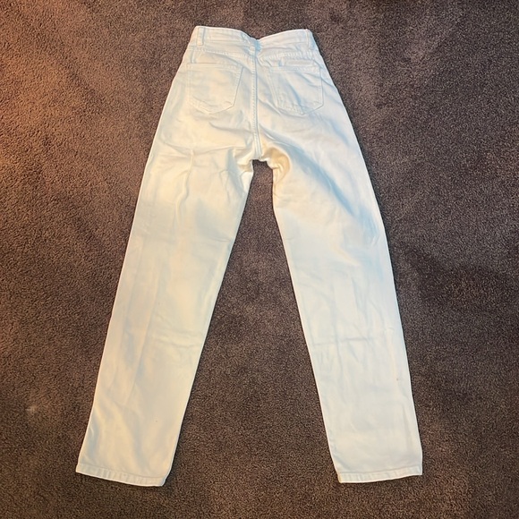 ASOS Femme Luxe mid-waist straight leg jean with side slits in white - Picture 8 of 8